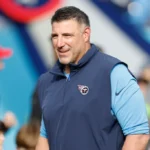 head-coach-mike-vrabel-tennessee-74095985