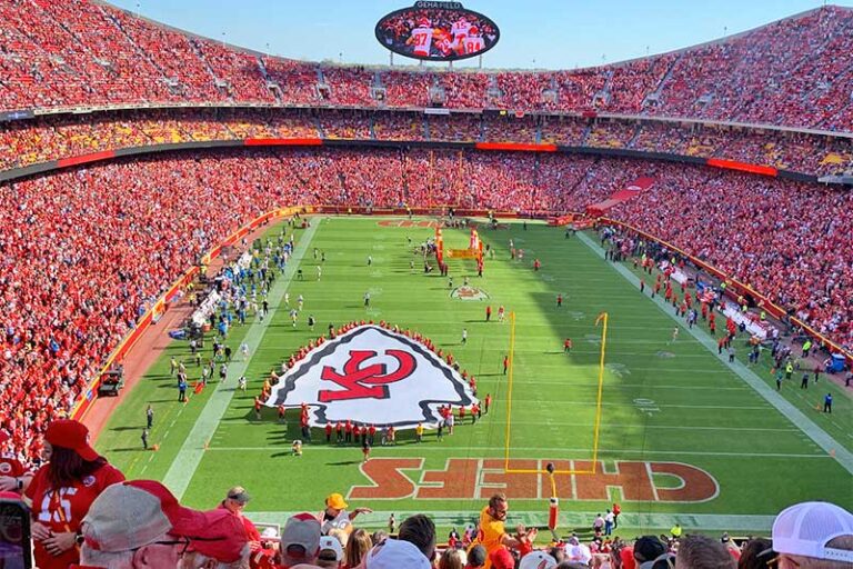 0124-arrowhead-stadium-end-view