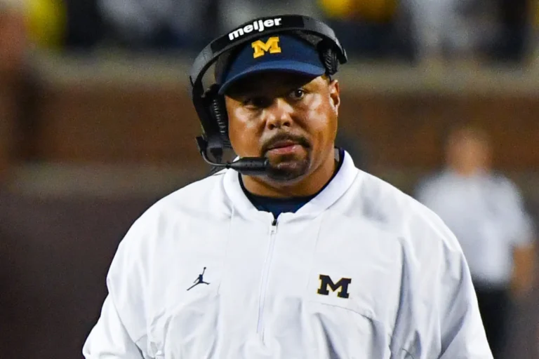 NA-coach-Mike-Hart-comp-2
