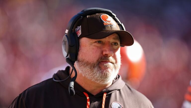 Alex Van Pelt was dismissed by the Browns because ownership and… 