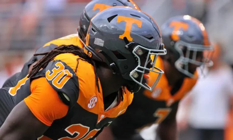  ESPN’s Oversight: Undervaluing Tennessee Vols’ Key Position Group…