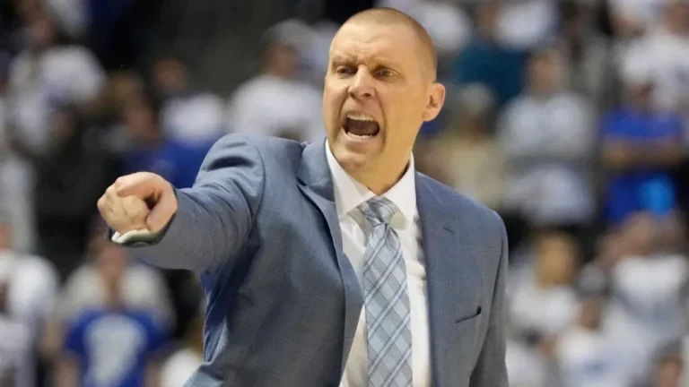 Breaking News: The Kentucky Wildcats highly talented figure, Mark Pope was suspended in NBA for trying to….