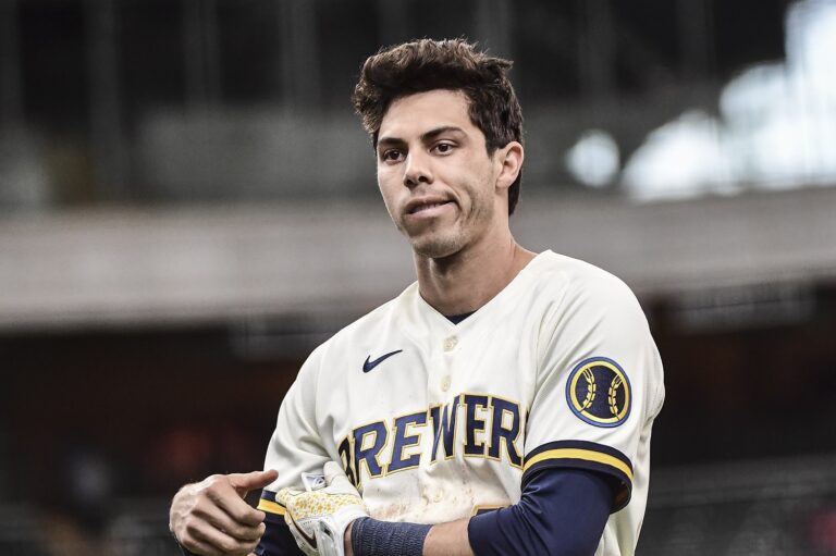MLB: St. Louis Cardinals at Milwaukee Brewers