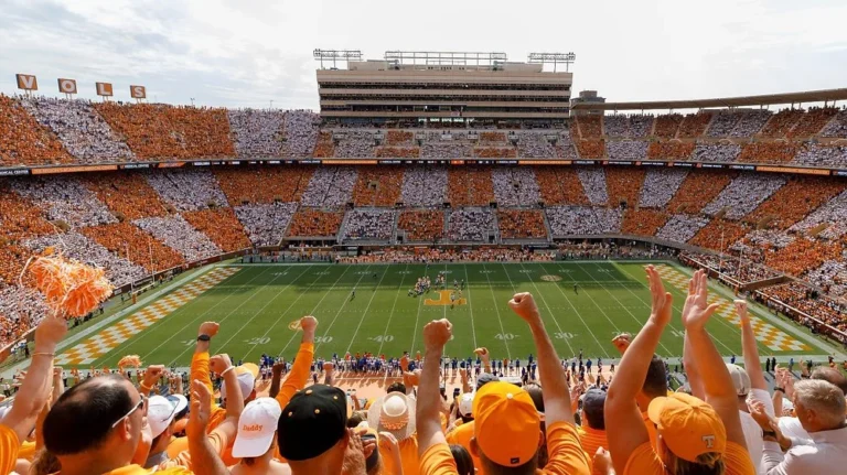 Report: Top 2026 Quarterback Who Chose The Volunteers Over Alabama Made a Huge Statement About His Choice Making.