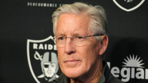 Seattle-Seahawks-Pete-Carroll-Las-Vegas-Raiders-intro-press-conference-2025-Getty-900