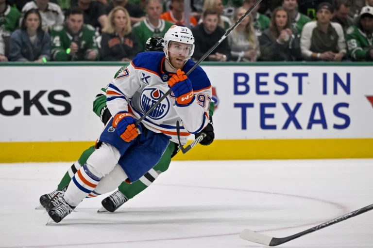 stalled-connor-mcdavid-contract-throwing-09-12-25-1920x1280