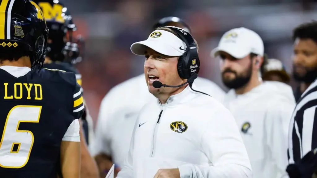 Tigers-land-ex-Louisville-edge-in-transfer-portal