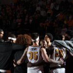 TeamPregameHuddle_SD_1-1200x800